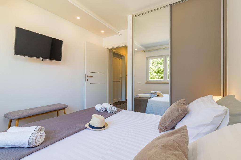 PUY N&G New Apartment Stoja Beach מראה חיצוני תמונה